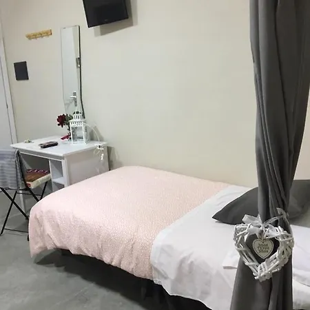 Bed & Breakfast Canapoli *